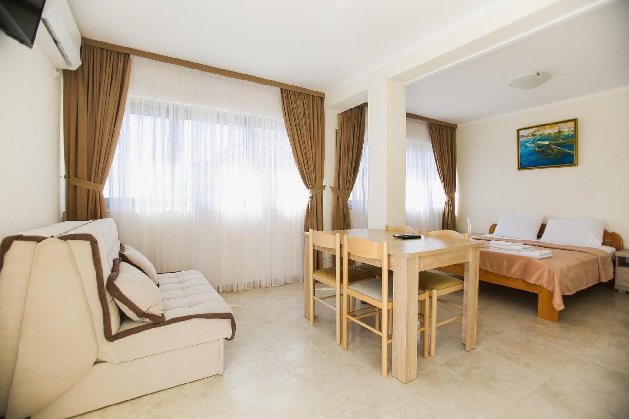 Villa Blanca Petrovac 객실 사진